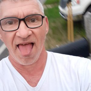 Meet your Posher, Vernon